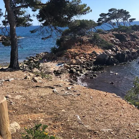 Апартаменты With Garden, Close To Capelan Cove Бандоль